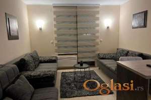 Prodajemo studio-apartman u centru Kopaonika, 28m2